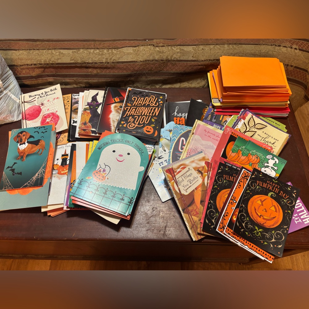 Hallmark Card Bundle - Picture 2 of 10